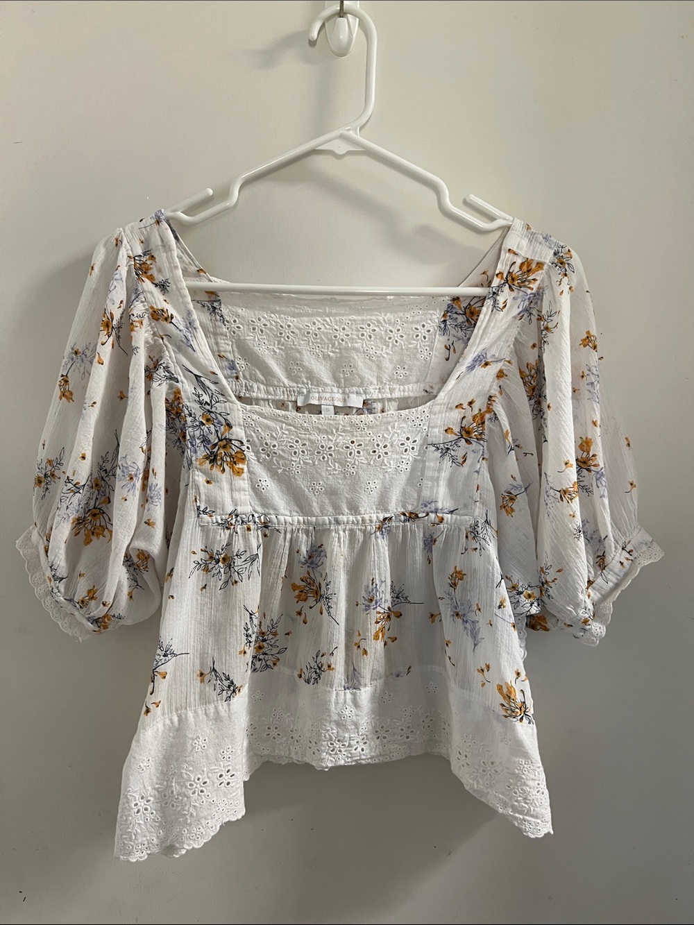 Olivaceous White Floral Eyelet Peasant Blouse - Puff Sleeve Women's Top